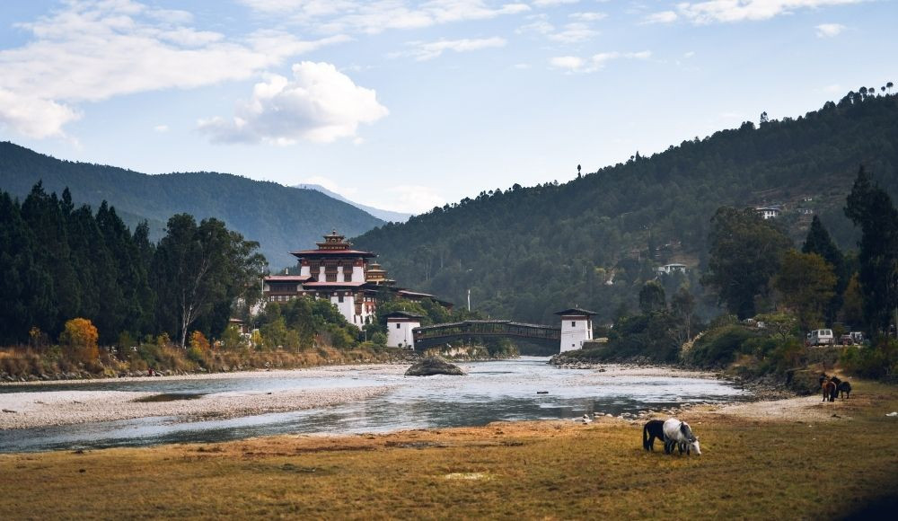 Best bhutan tour package itinerary