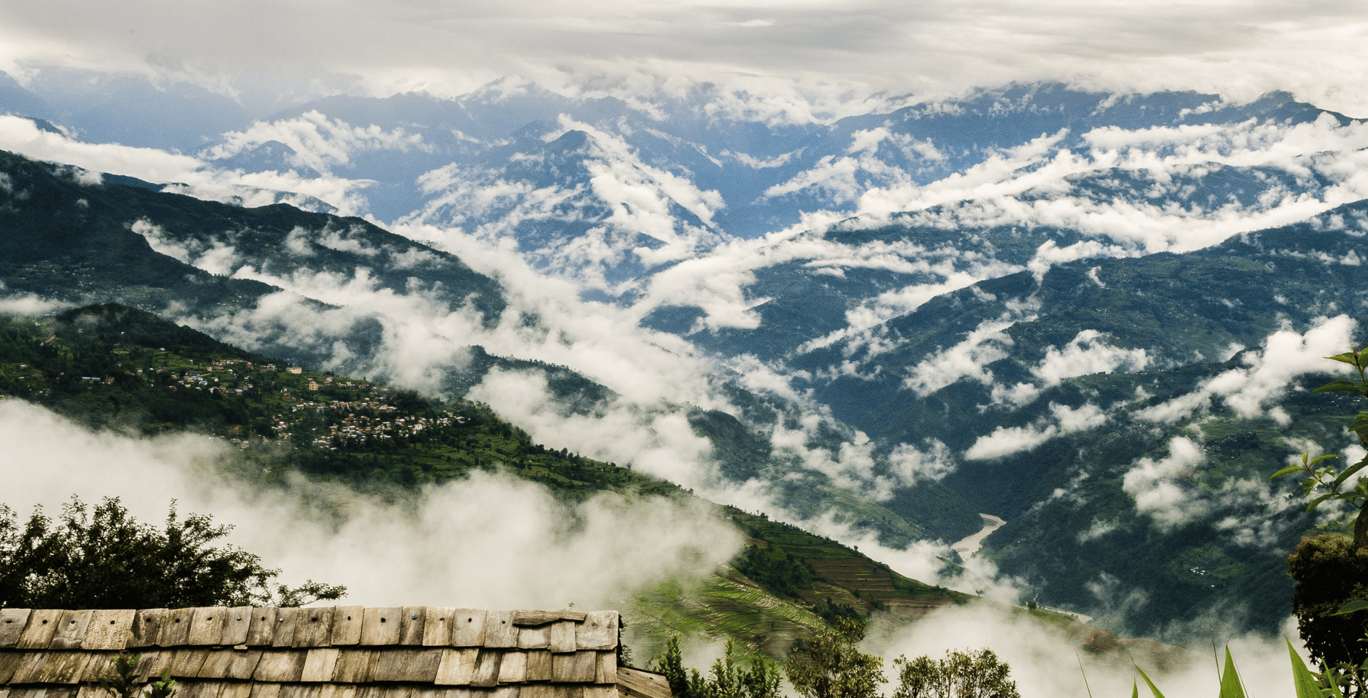 monsoon trek in nepal