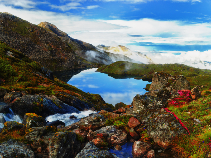 gosaikunda lake